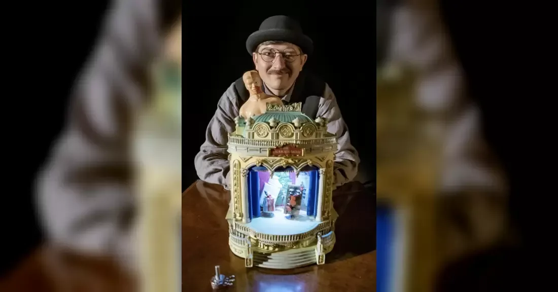 Miniatiūrų spektaklis ISTORIJOS IŠ FLUXUS DĖŽUTĖS